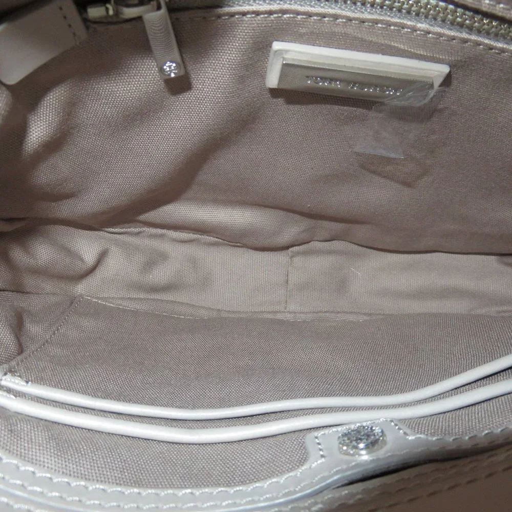 Tory Burch Pebbled Leather Saddle Crossbody Bag French Gray w/ Lock NWT $495 - Picture 8 of 10